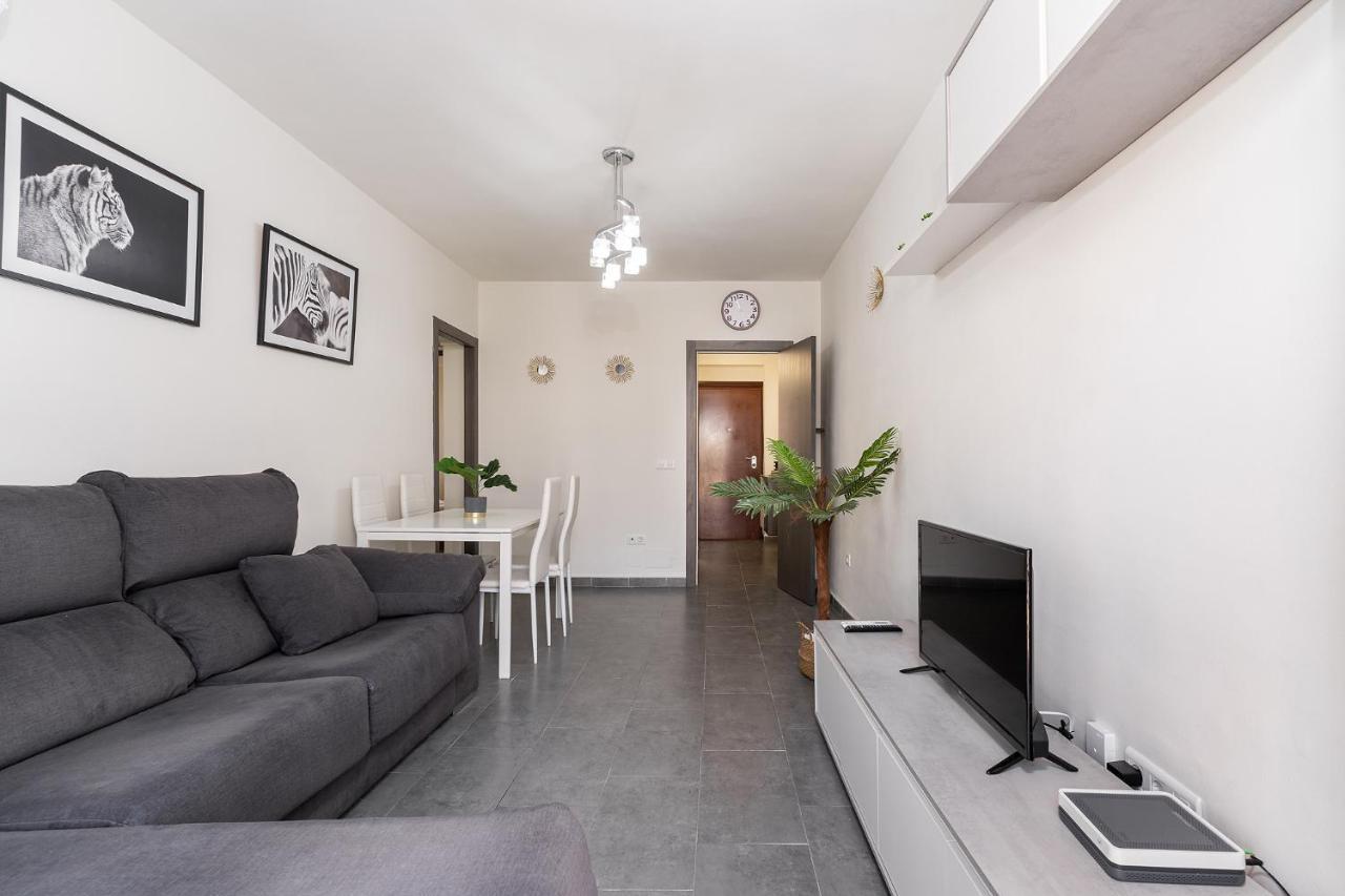 Blonzu Camerun Benalmadena Ngoại thất bức ảnh