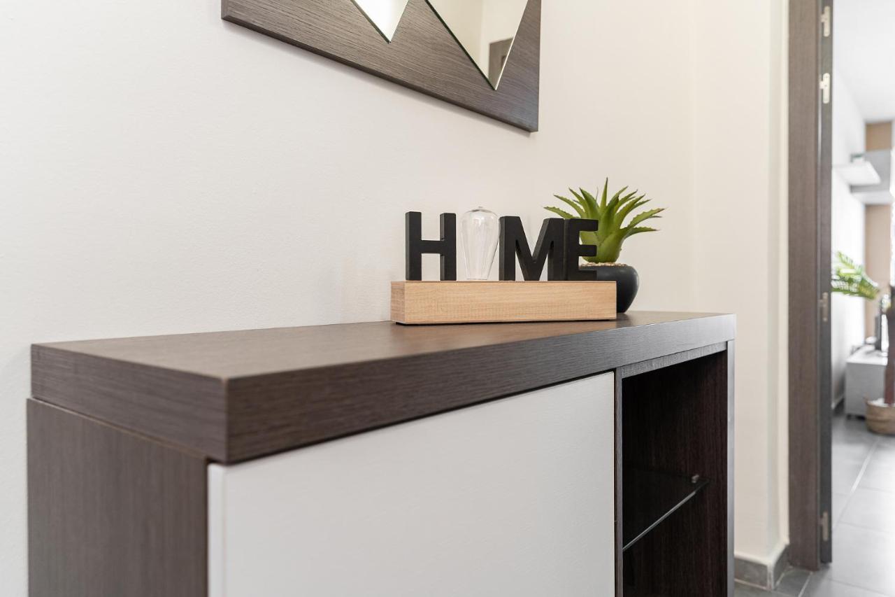 Blonzu Camerun Benalmadena Ngoại thất bức ảnh
